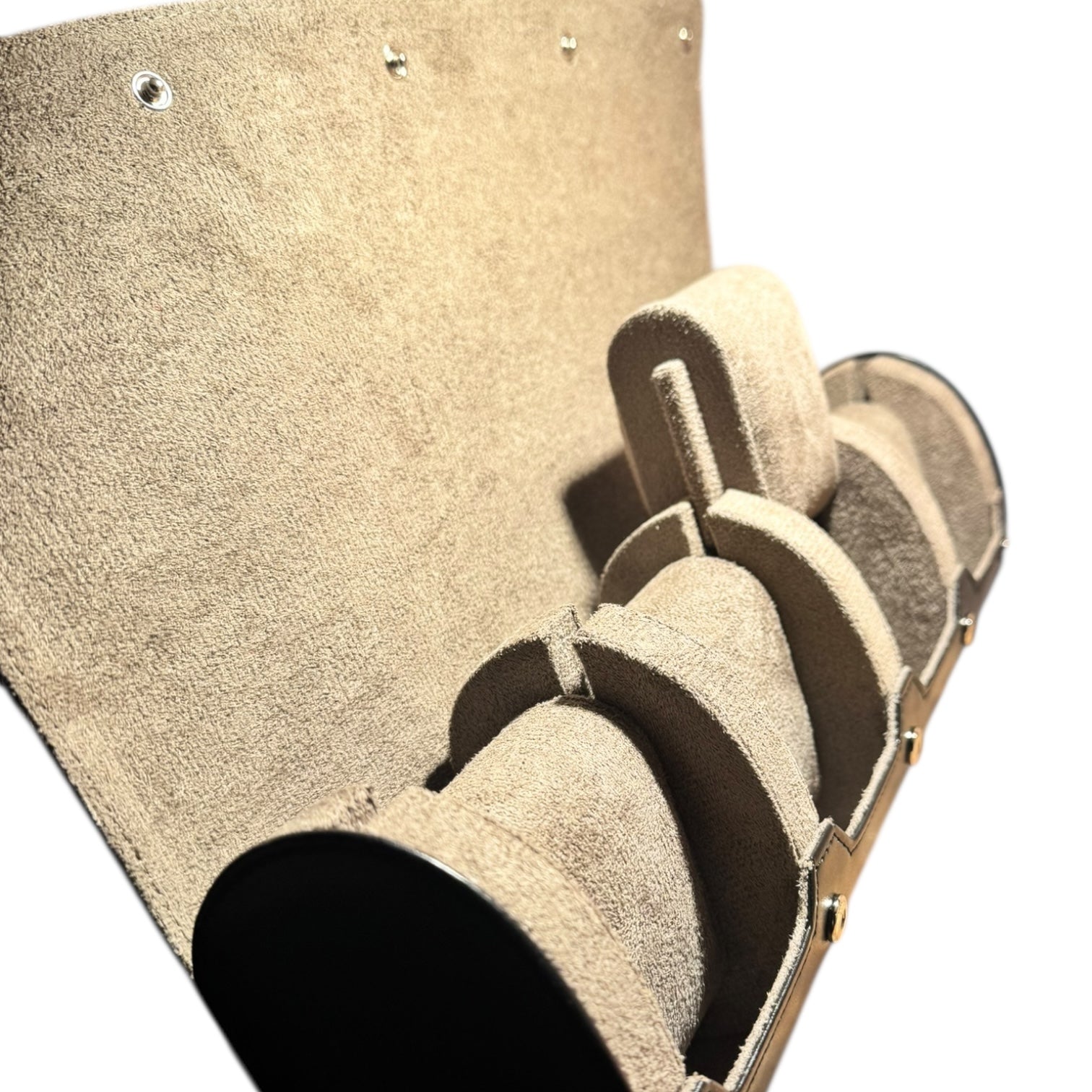 Traverse 4 Watch - Sandstone Linen